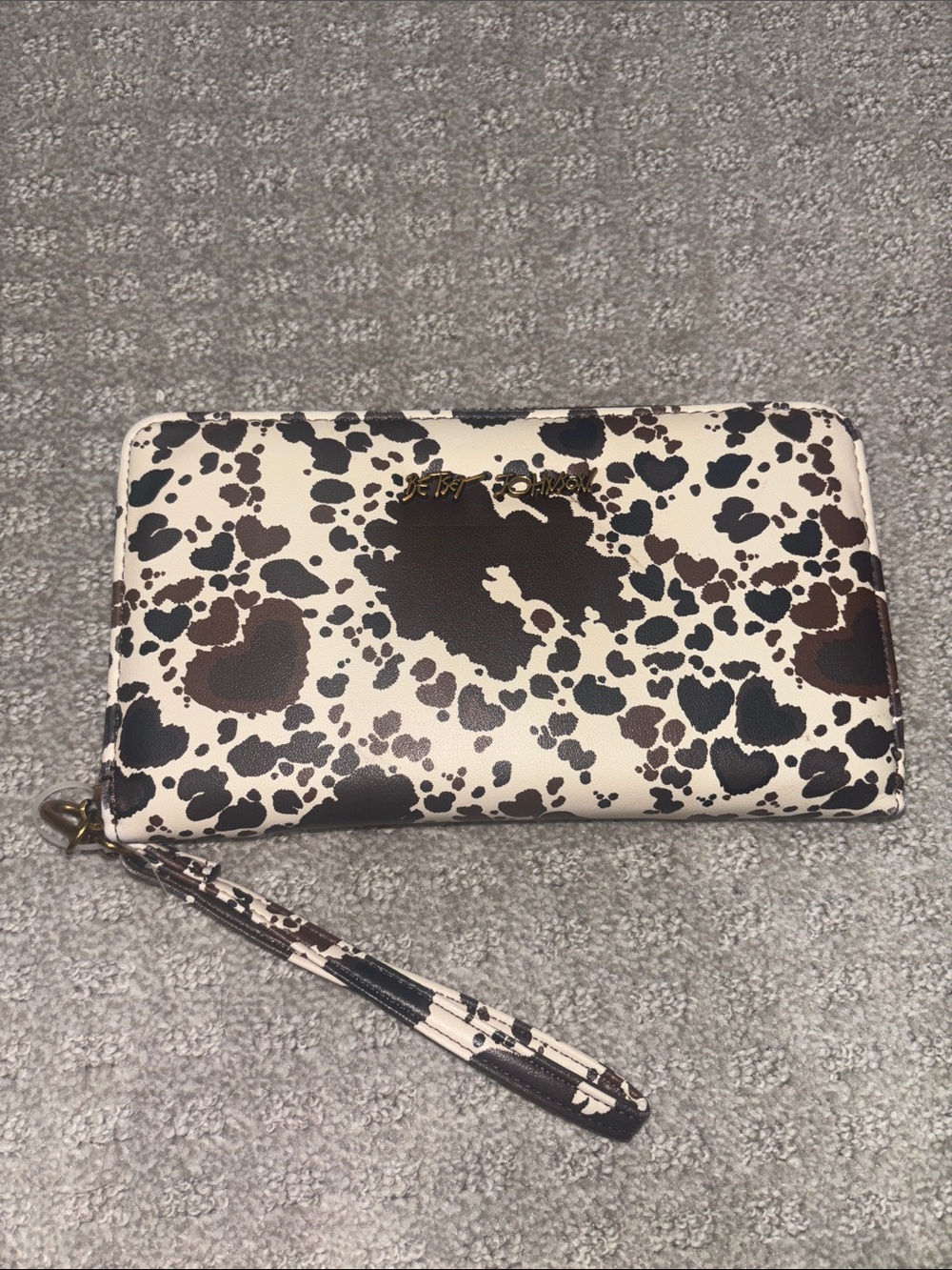 Leopard Print Zip-Around Wristlet Wallet - Cream and Brown